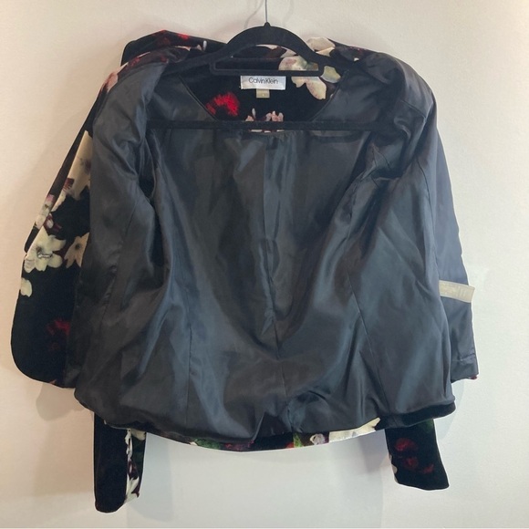 CALVIN KLEIN Sz 8 Casual or  Career Velvet Lined Single Button Floral Blazer - Picture 10 of 13